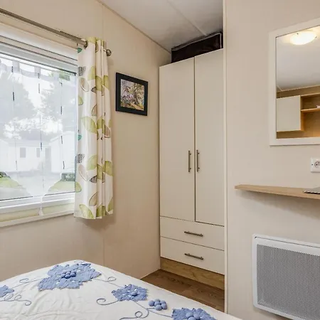 Campeggio Mobilhome Pour 6-8 Personnes Gastes